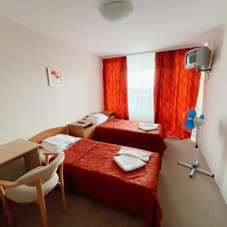 Hotel Economy Kombi *